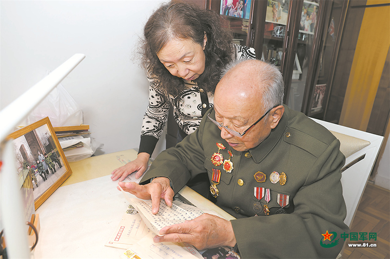 抗美援朝老战士曾国兴：一朝与雷锋相识 一生与雷锋同行