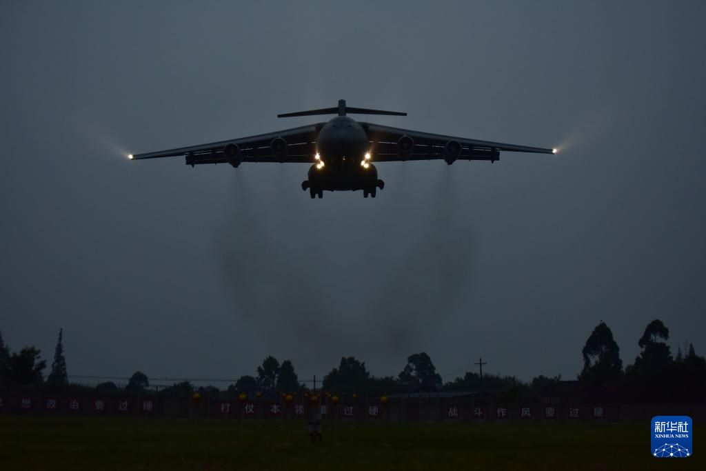 新春走基层丨运-20飞行员的&ldquo;成绩单&rdquo;