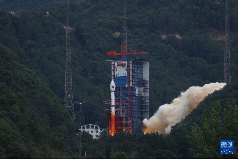 我国成功发射试验二十八号B星01星